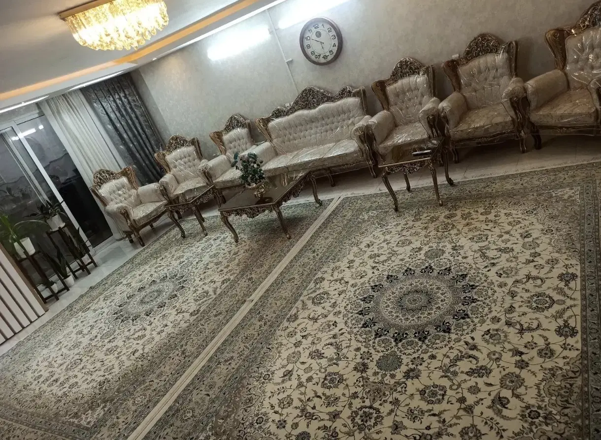 اجاره یک طبقه آپارتمان از ۳ طبقه (کاوه، چمران)