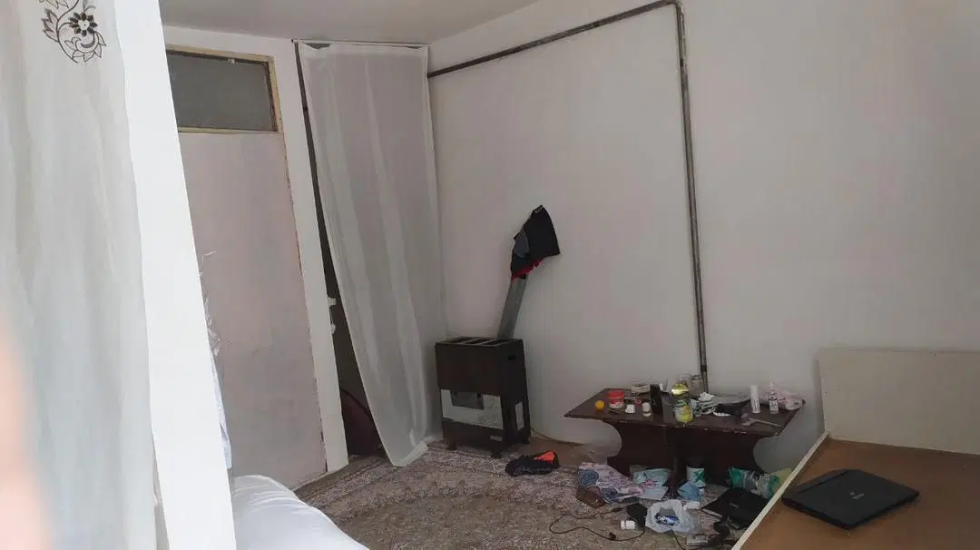 خانه دربستی در  کوی پلکان لونزدیک پل  ملل متحد