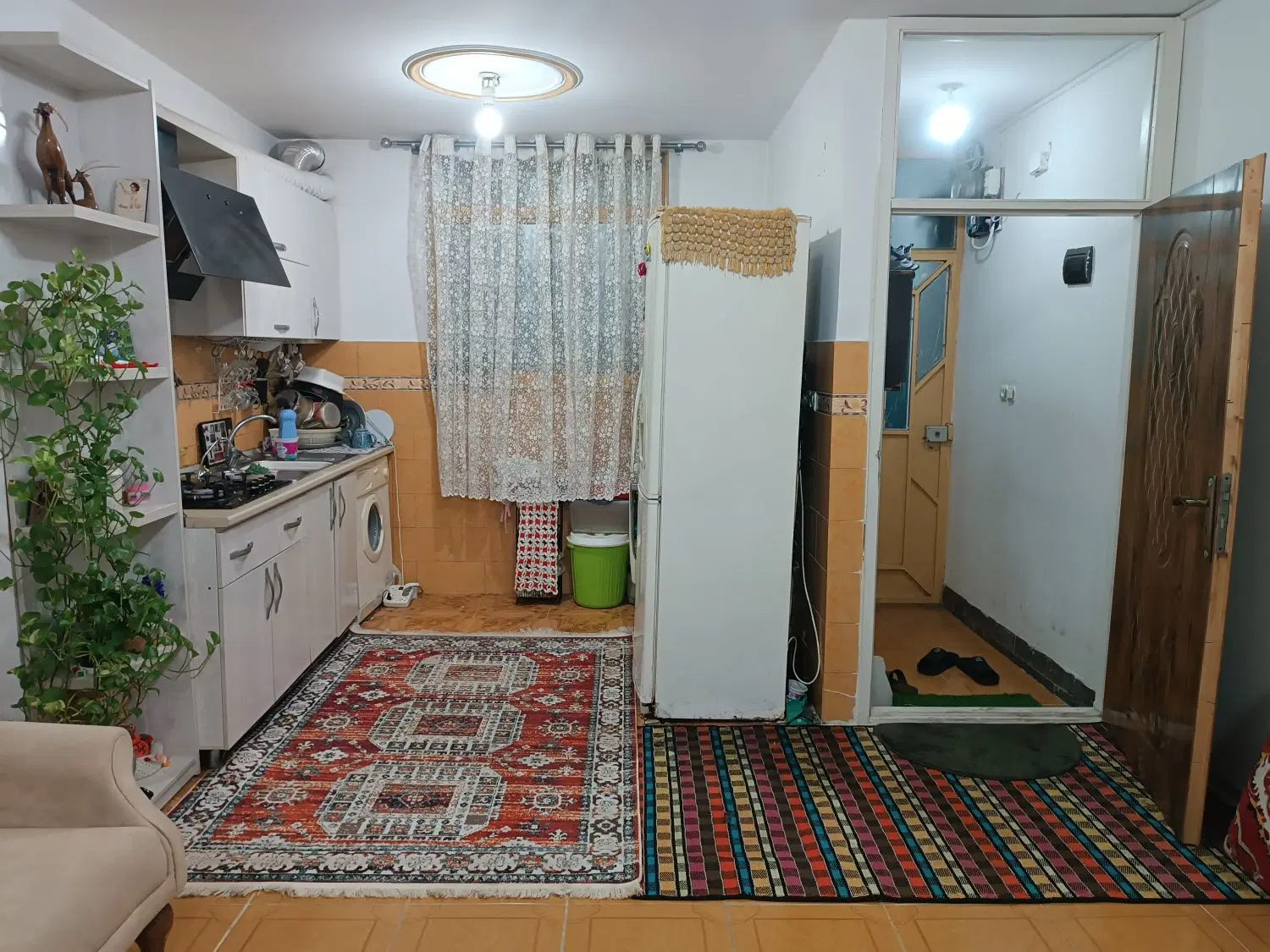 سویت ۷۴ متری نوآوران ۴