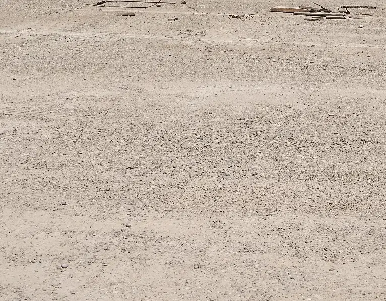 زمین ۹ دی به متراژ ۳۰۰ متر