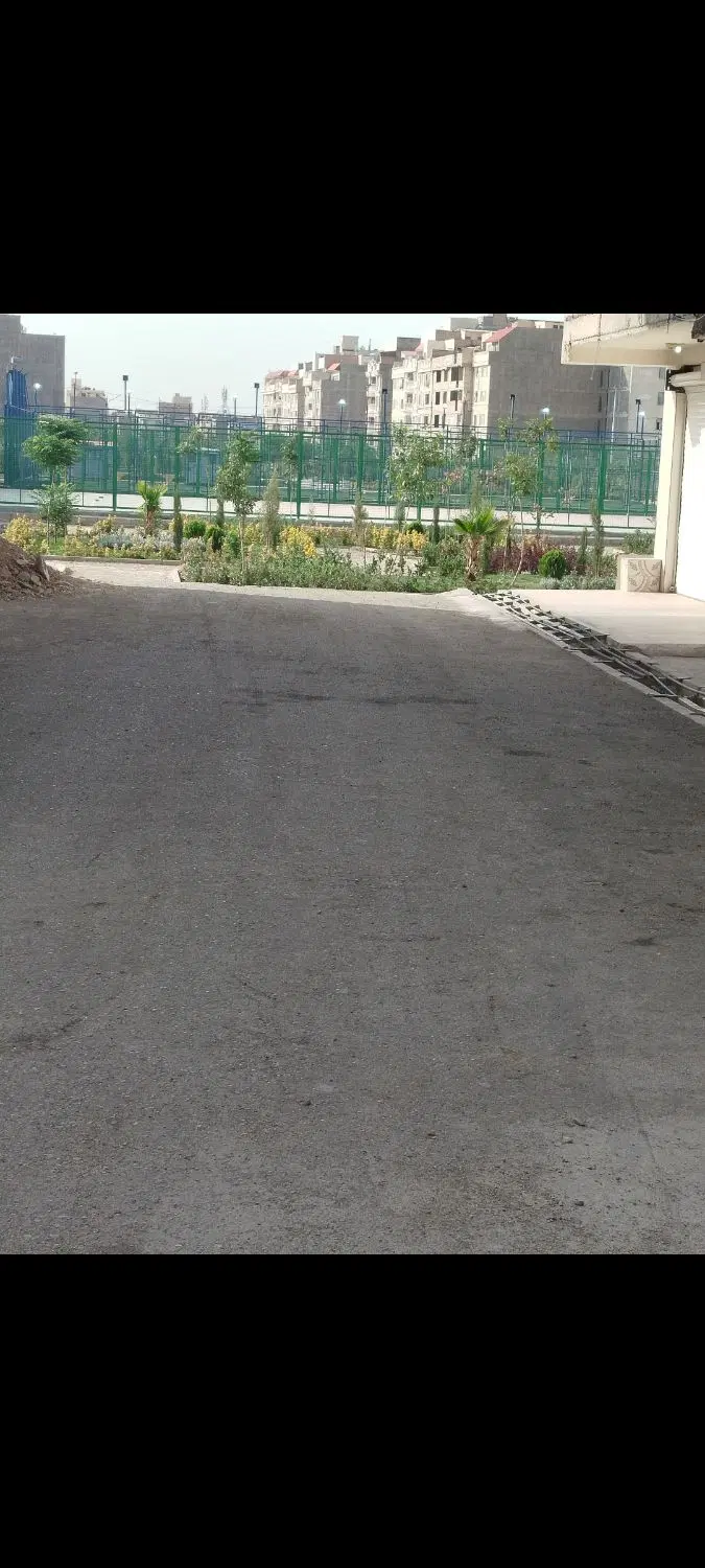 آپارتمان  تک واحدی 105متر جنب پارک باغ امامی