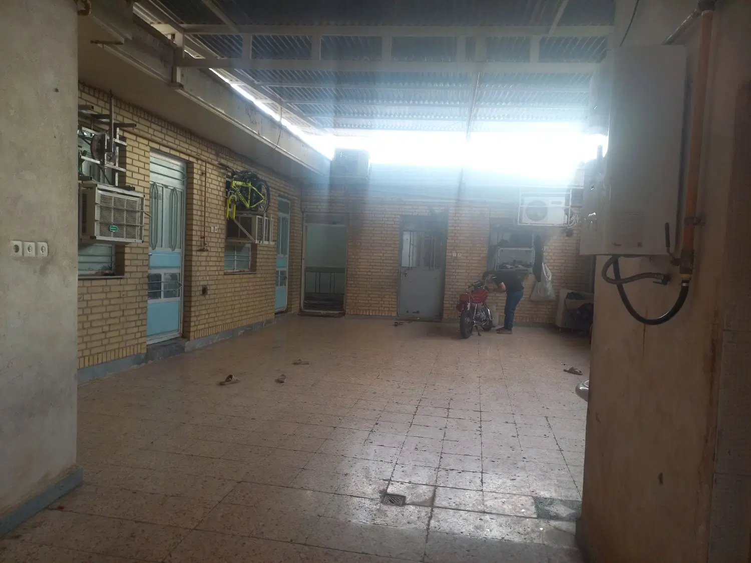منزل مسکونی