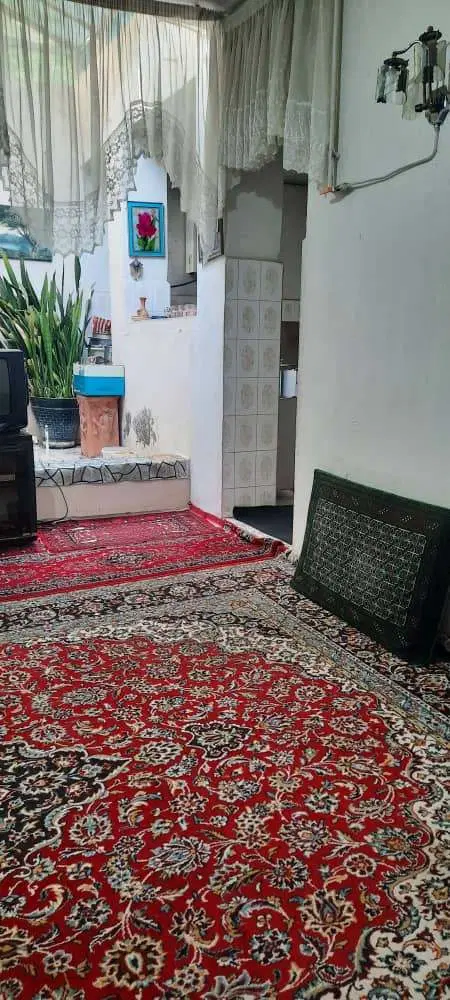 یک واحد ویلایی حیاط دار 200 متراژ