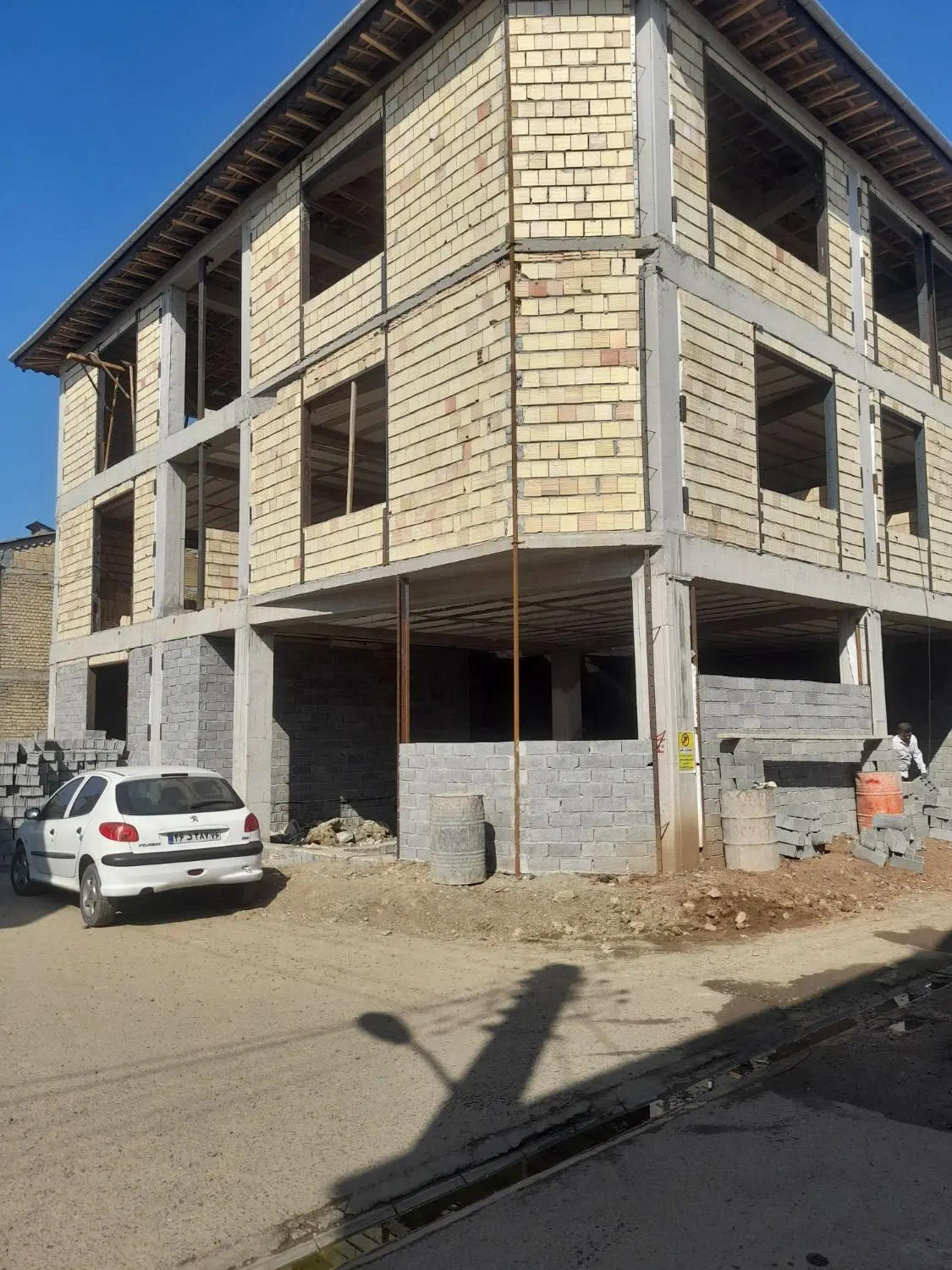 پیش فروش  سختمان خیابان یاسر ۲۰