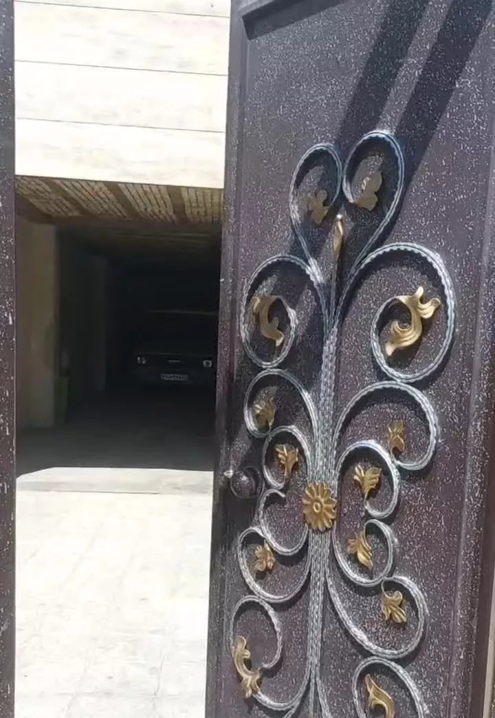 منزل مسکونی