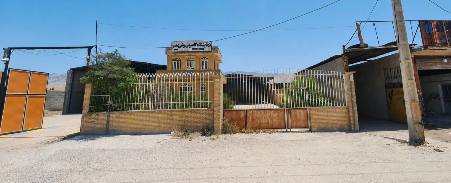 رهن و اجاره نمایشگاه_بر خیابان اصلی