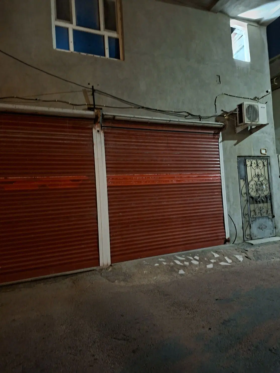 سوئیت همراه با مغازه