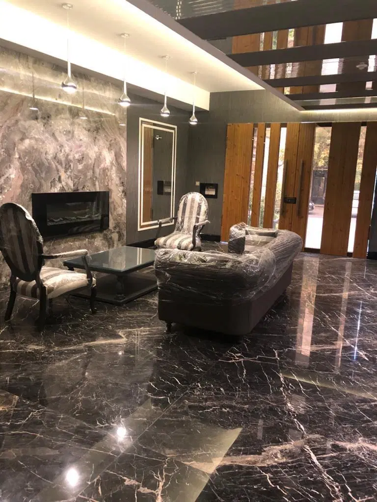 مغازه ۸ متری بازار اهنگران