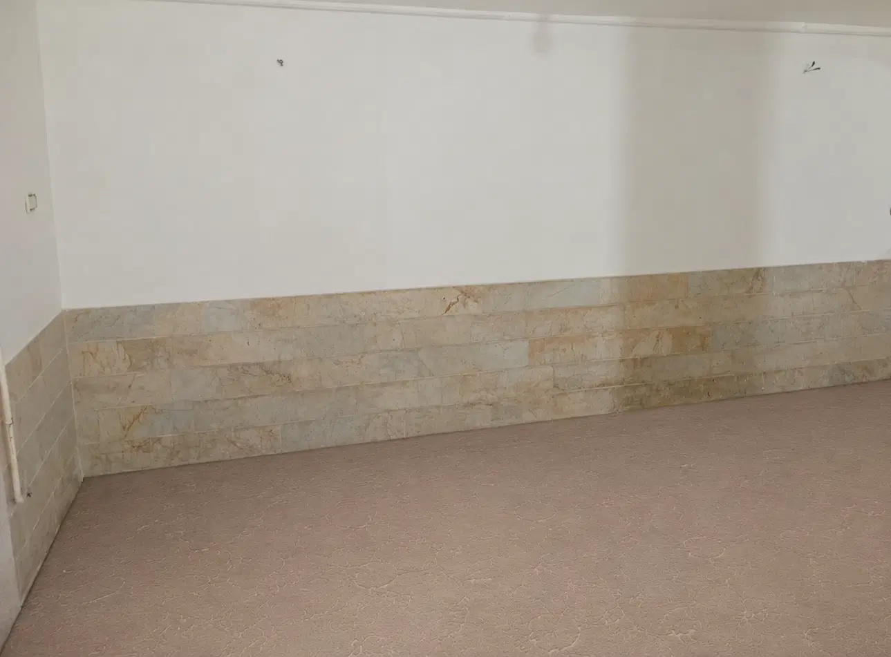 اجاره زیرزمین حیاط دار دربست