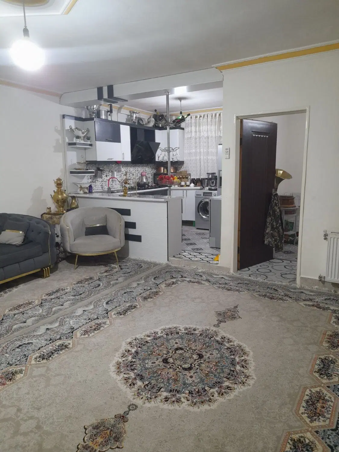 اپارتمان دو خوابه 75 متری نورعالی اسانسوردار