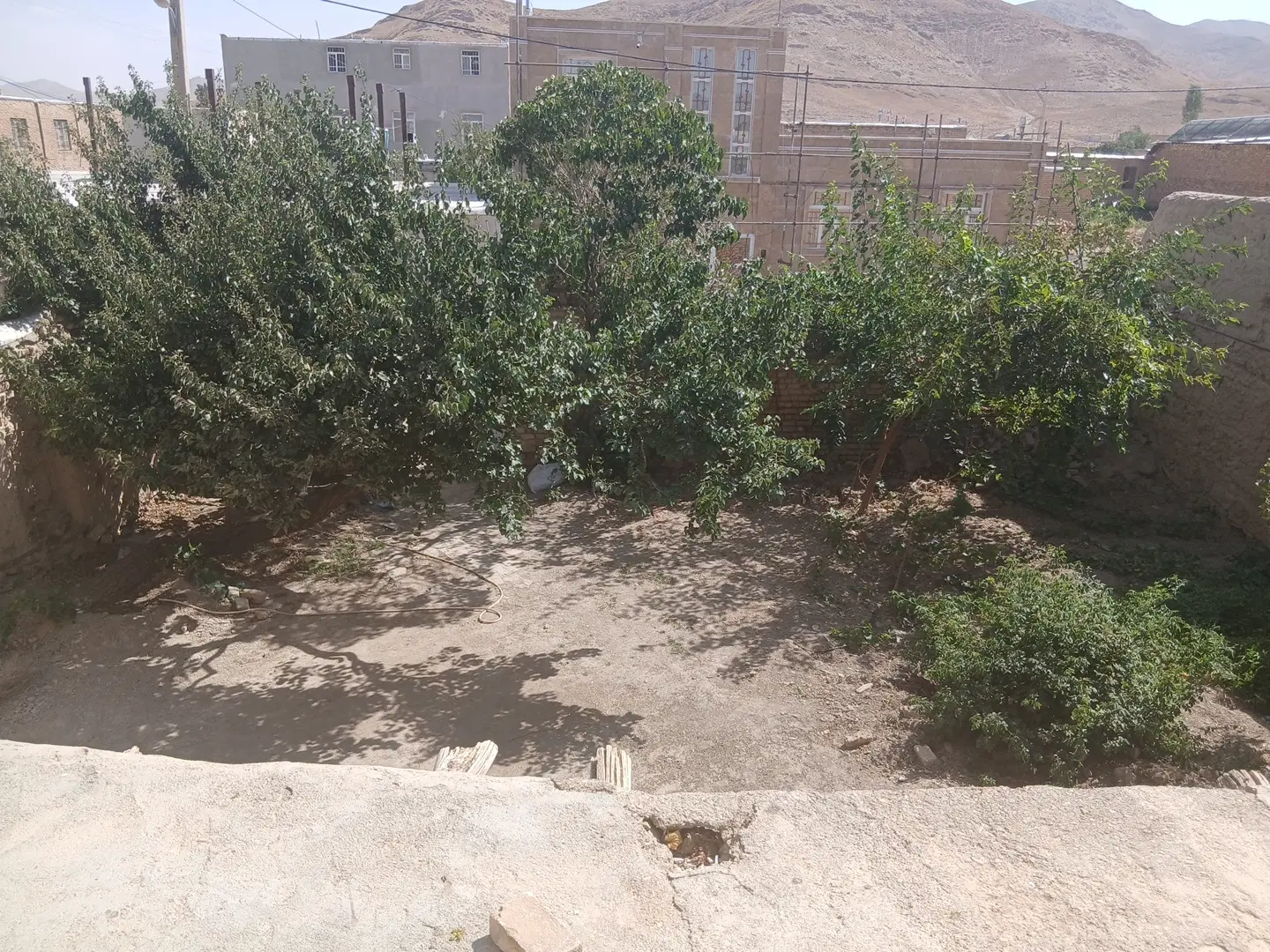 خانه فروشی ۳۰۰ متری روستای مهراباد