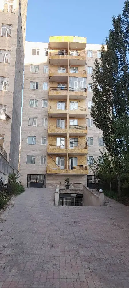 مغازه  متراژ ۱۵۰ بر خیابان باکری سه راه اتوبسرانی