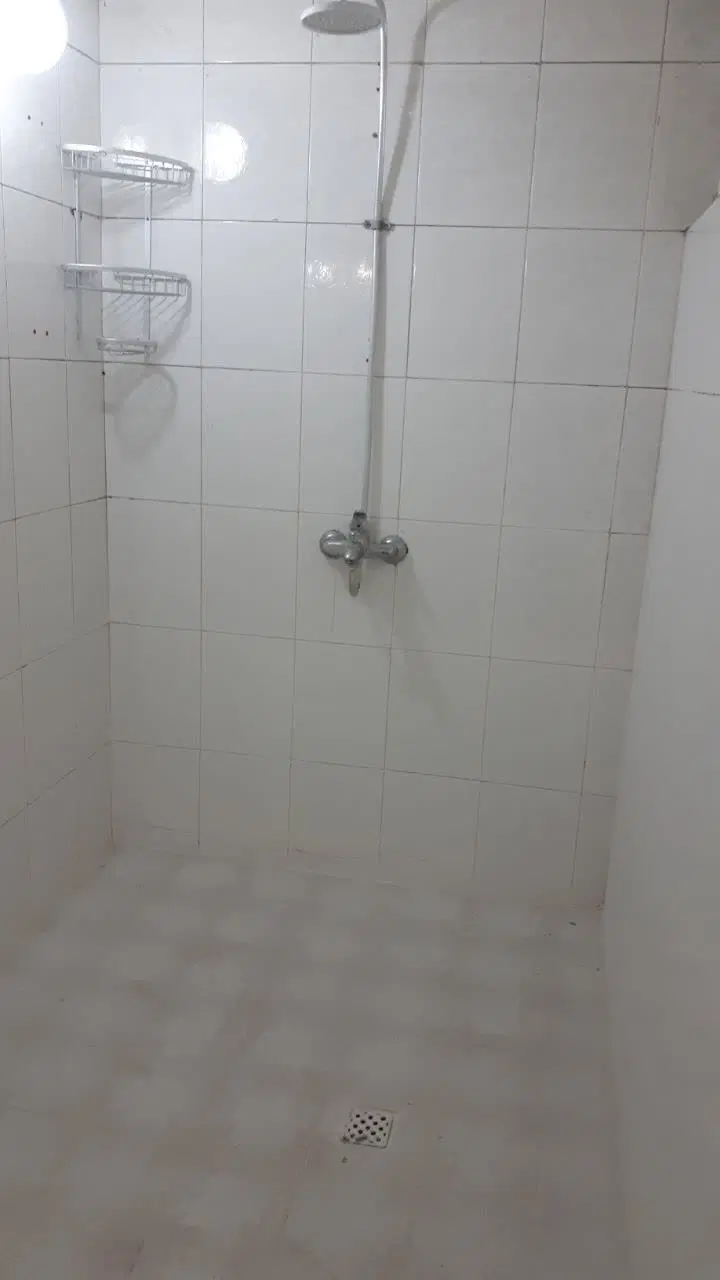 طبقه بالا ۱۴۰متر  دوخواب