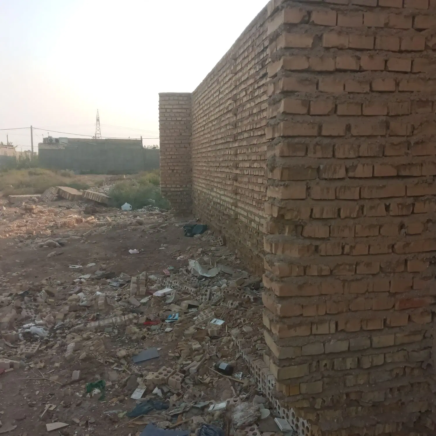 زمین فاز2کوی ملت خونه های روبروی قدمگاه