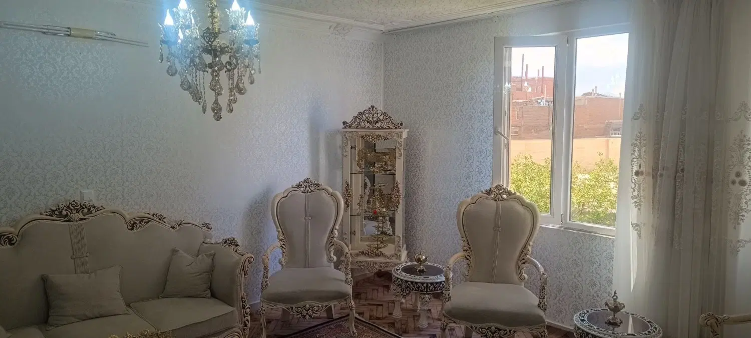 فروش آپارتمان شهرک کارشناسان