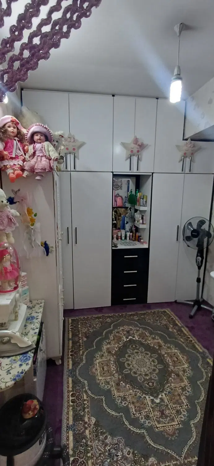 شهرک حجت طبقه اول