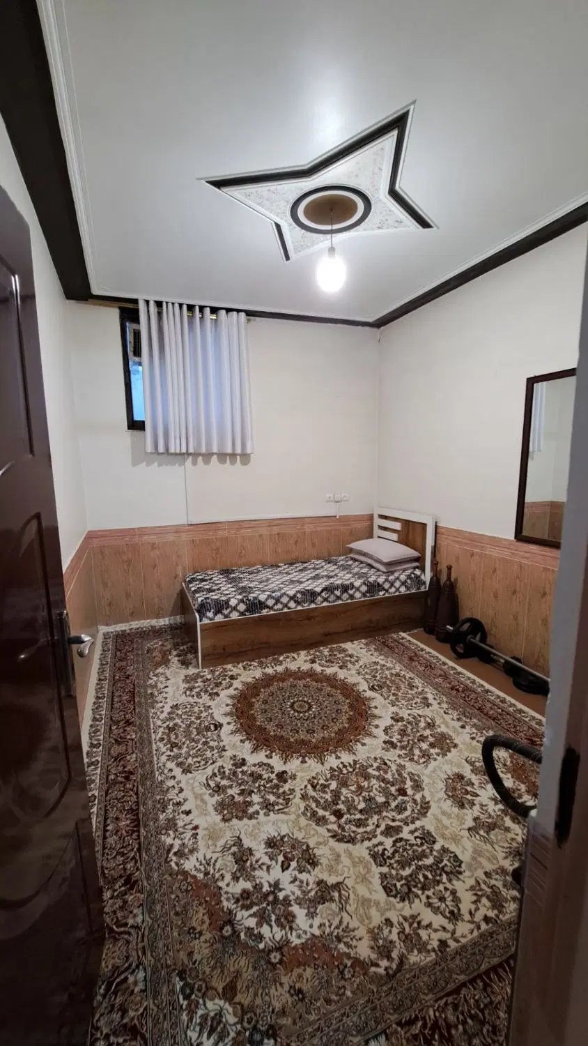 خانه ویلایی خیابان رستمی املاک ایزدی -روشناسان