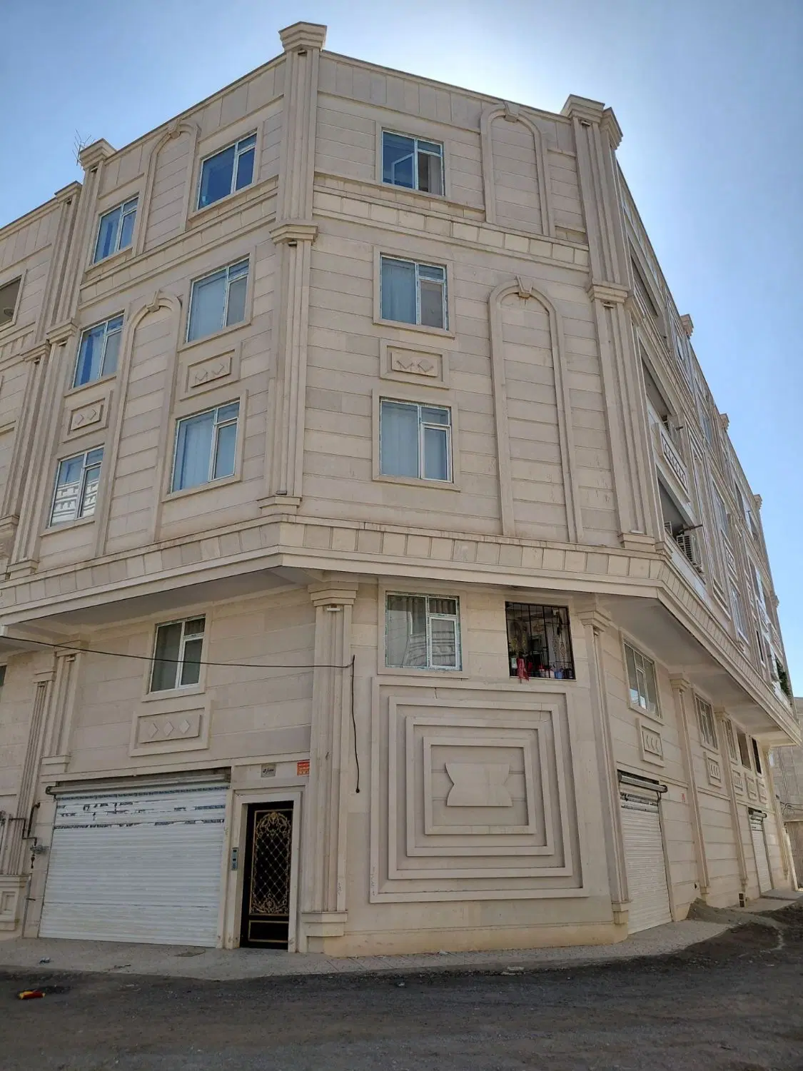 آپارتمان 120متری سنددار