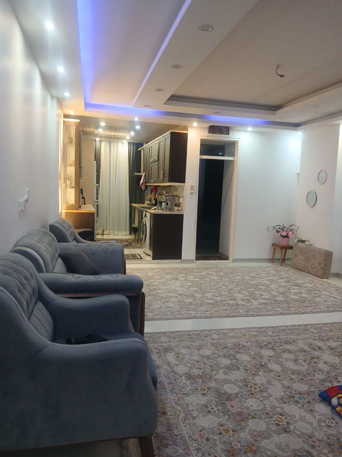 اجاره آپارتمان ۸۵متری طبقه ششم