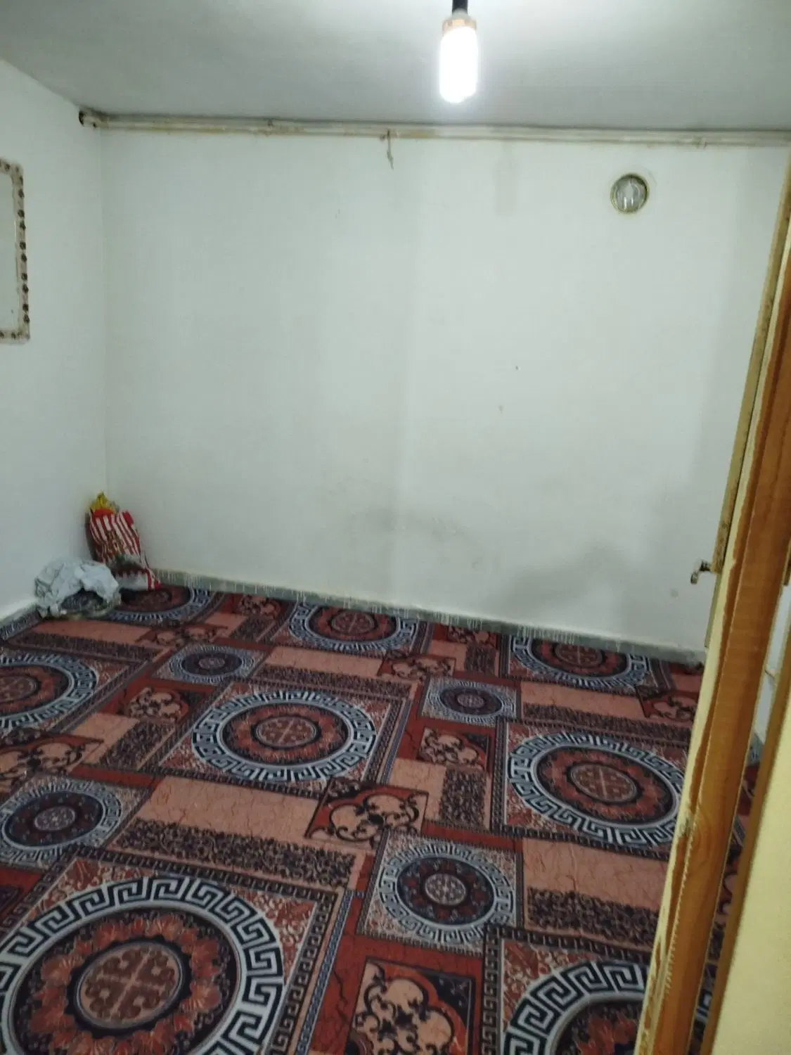خانه اجاره ای مجرد بی حاشیه