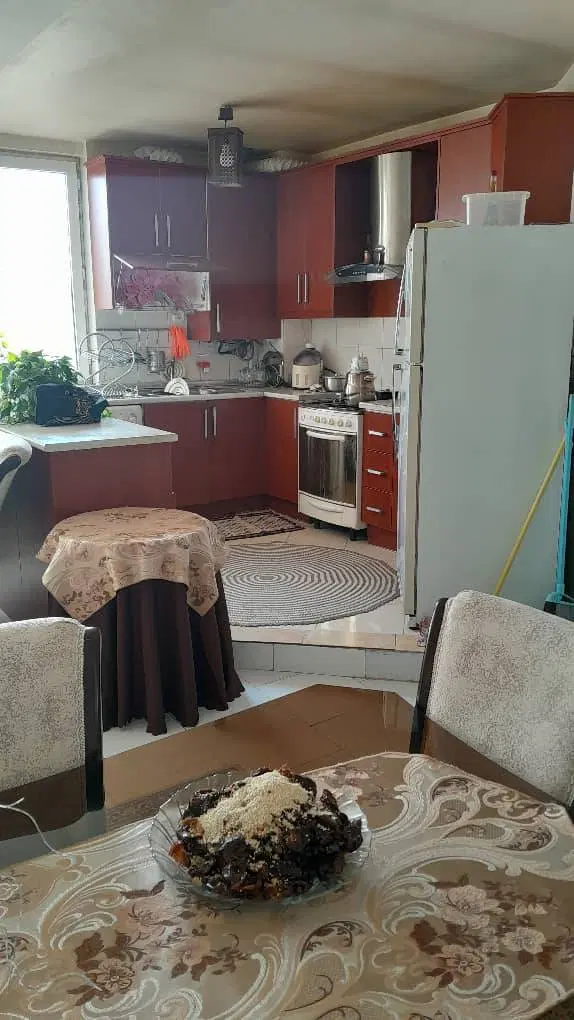 ۸۵متر ۲خواب با پارکینگ در فاز۳ خیابان معلم