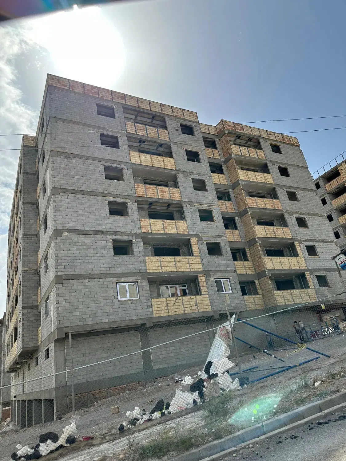 امتیازات مساکن ملی سهندشهر