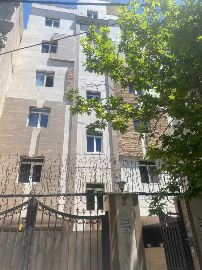 ۷۰ متر دو خواب فول امکانات