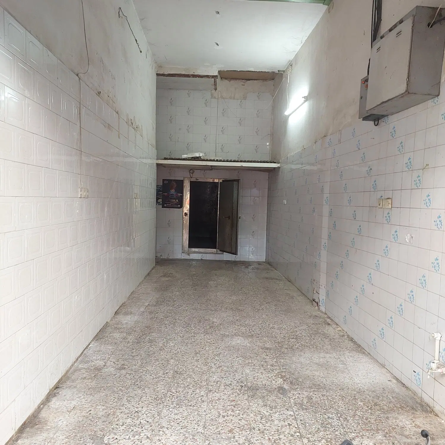 کرایه  مغازه با سردخانه ۱۲ تنی