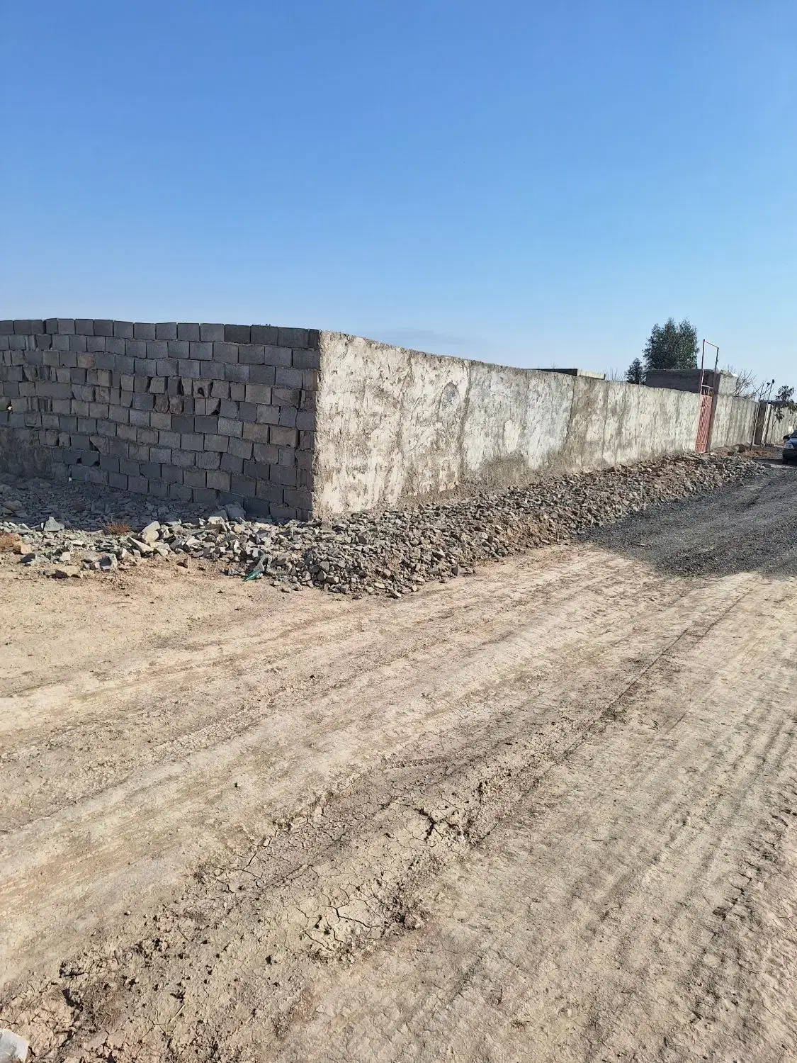 زمین مناسب باغچه و ساخت معاوضه با دنا پارس سورن