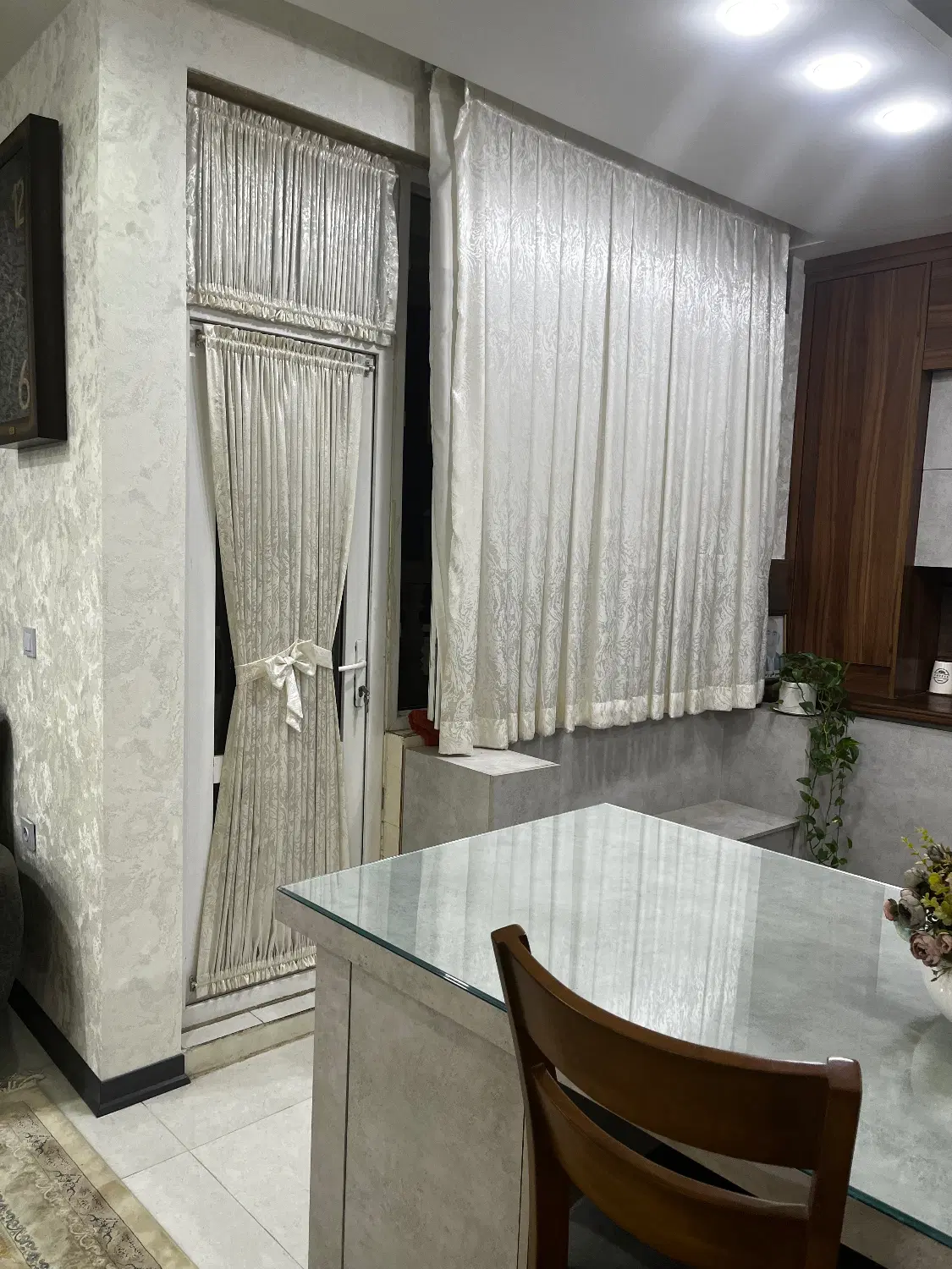 آپارتمان۱۶۵ متری در طبرسی شمالی ۱۴ حریمی ۹