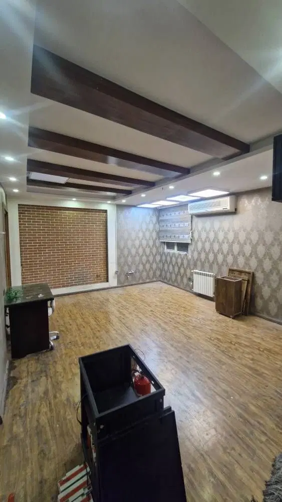 ۹۷ متر _ موقعیت اداری _ ابتدای مطهری