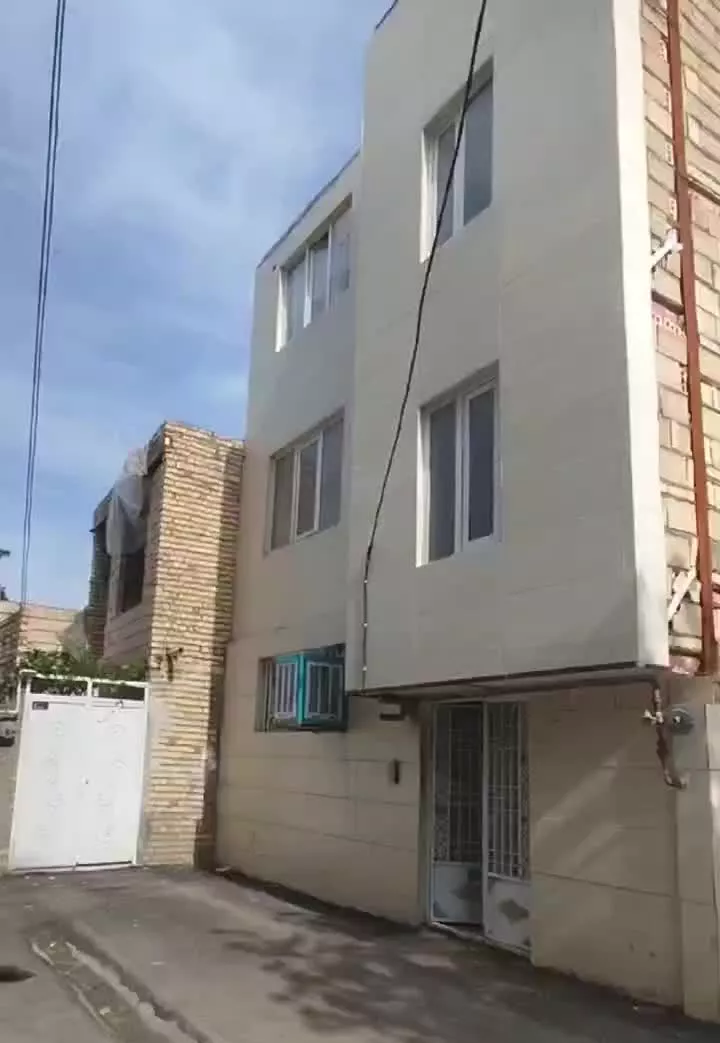 آپارتمان فروشی در منزل اباد