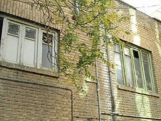 تختی ۷۲ متری ۳ طبقه ۳سرویس (موقعیت ساخت) کوچه۲۱