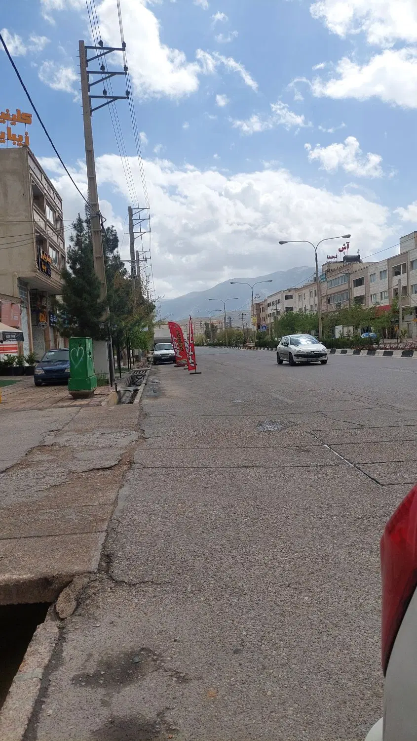 فروش زمین مسکونی ۶۰۰ متر بلوار طلاییه کنار شهرداری