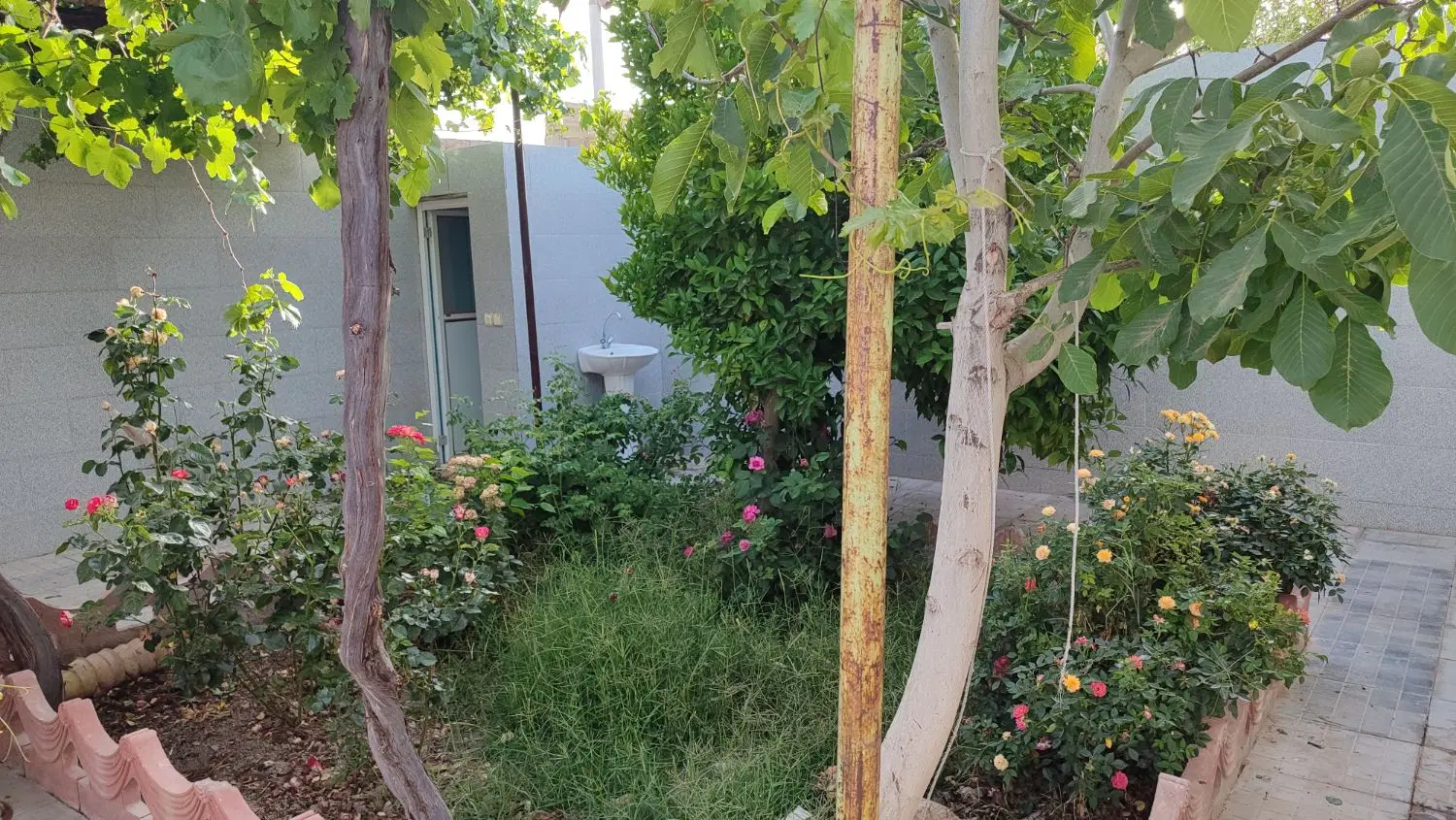 فروش ۲۰۰ متر ویلایی