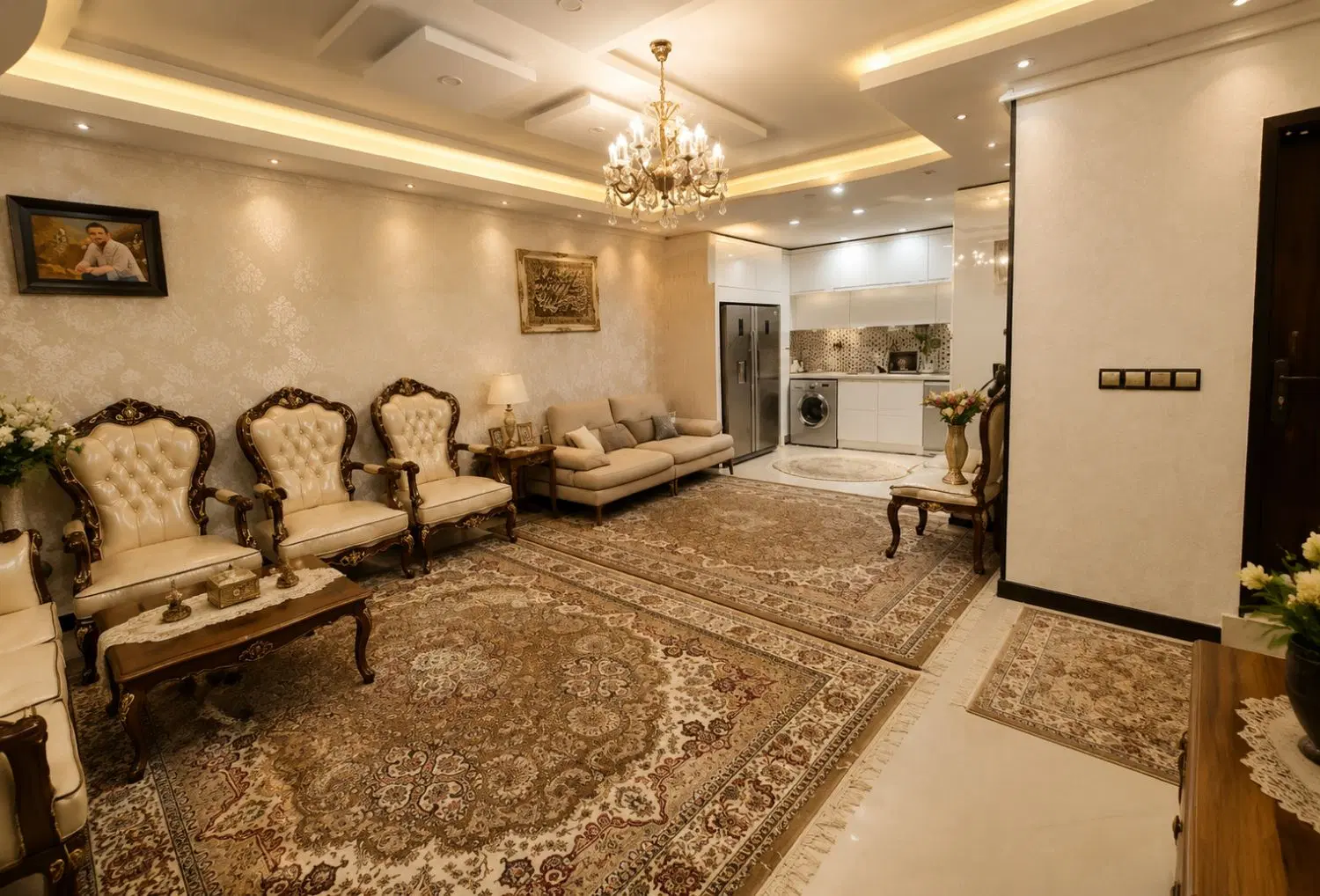 رهن کامل ۸۰ متری بلوار ایران & ایــوانـکـ