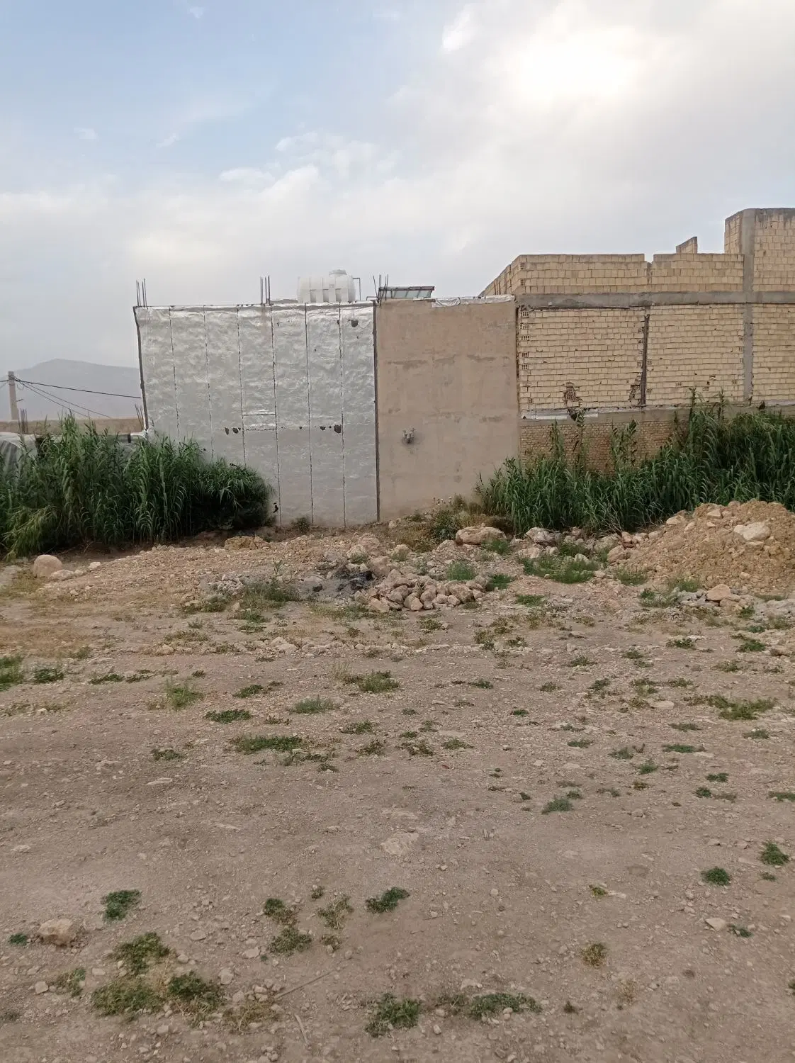 زمین 180 متری نوراباد