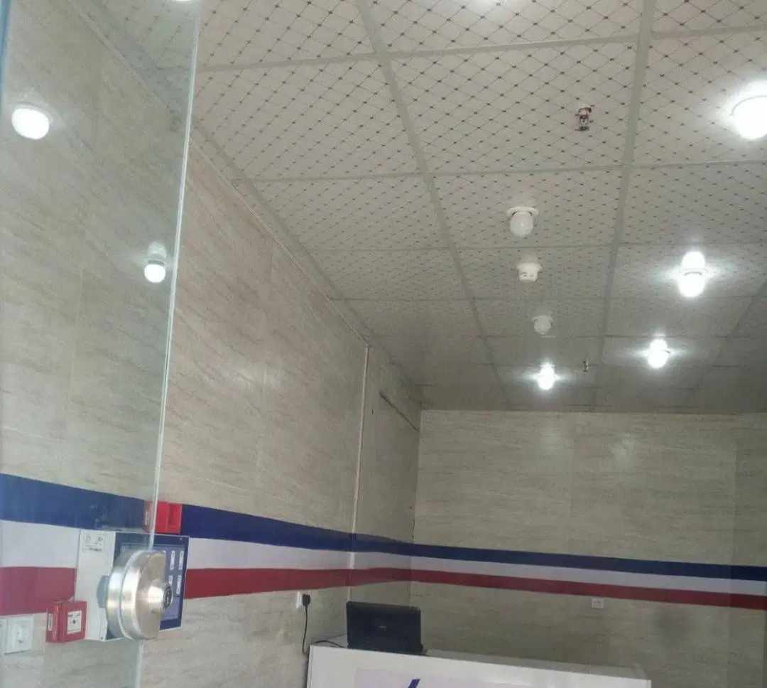 اجاره مغاره بر خیابان اصلی
