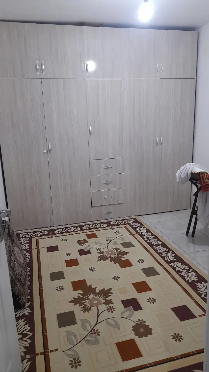 خانه ۱۰۰ متری