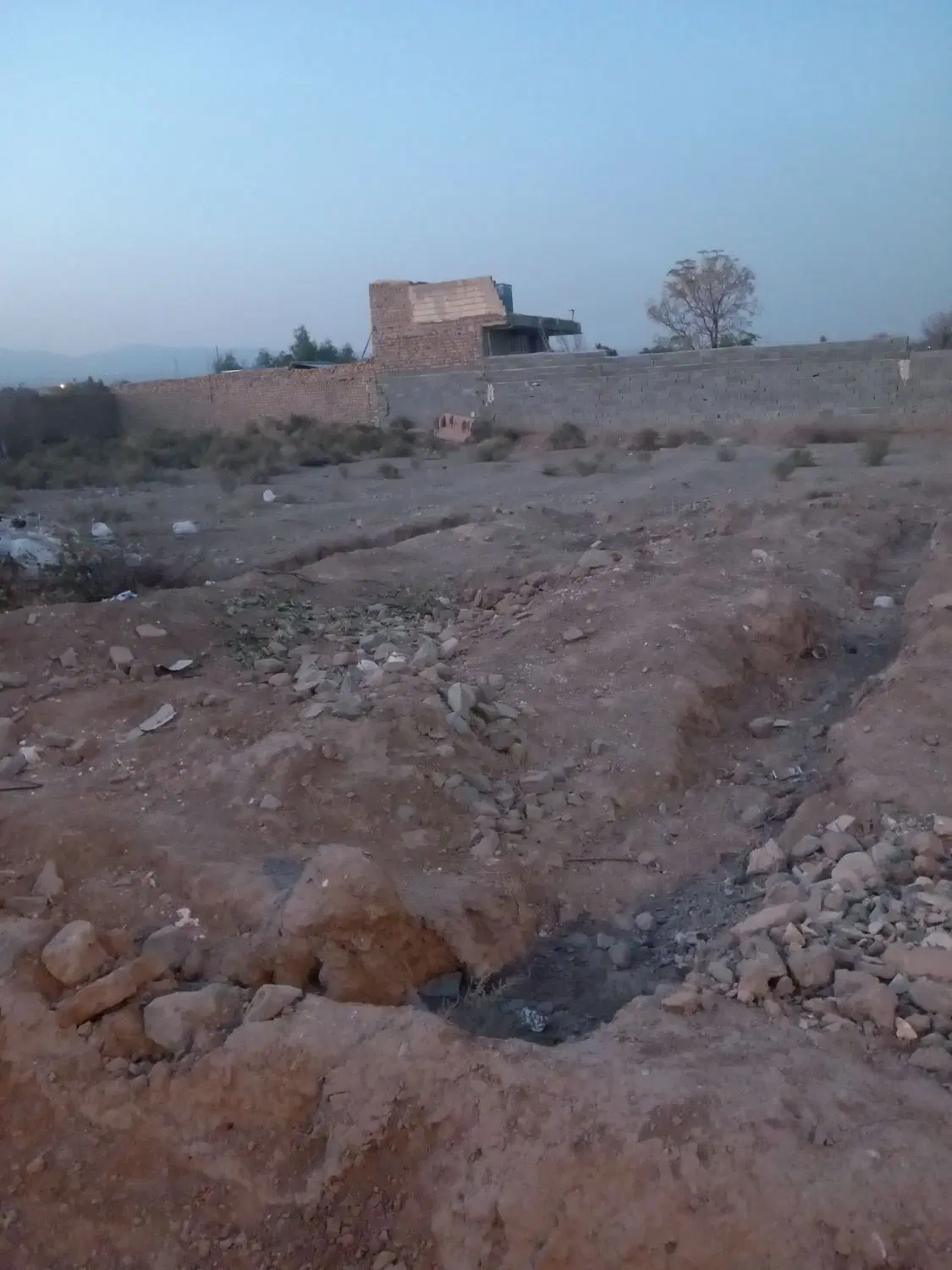 زمین مسکونی