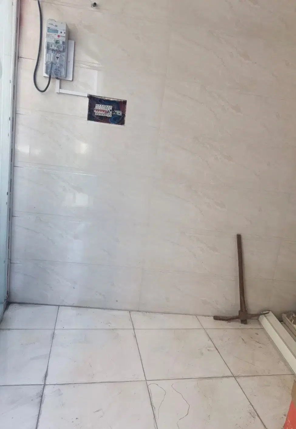 مغازه ۱۵ متری _سرقفلی_ در صومعه سرا _