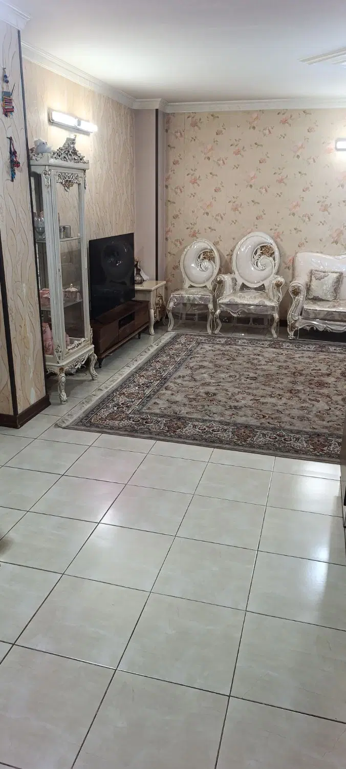 آپارتمان 90متری 2خوابه بزرگ