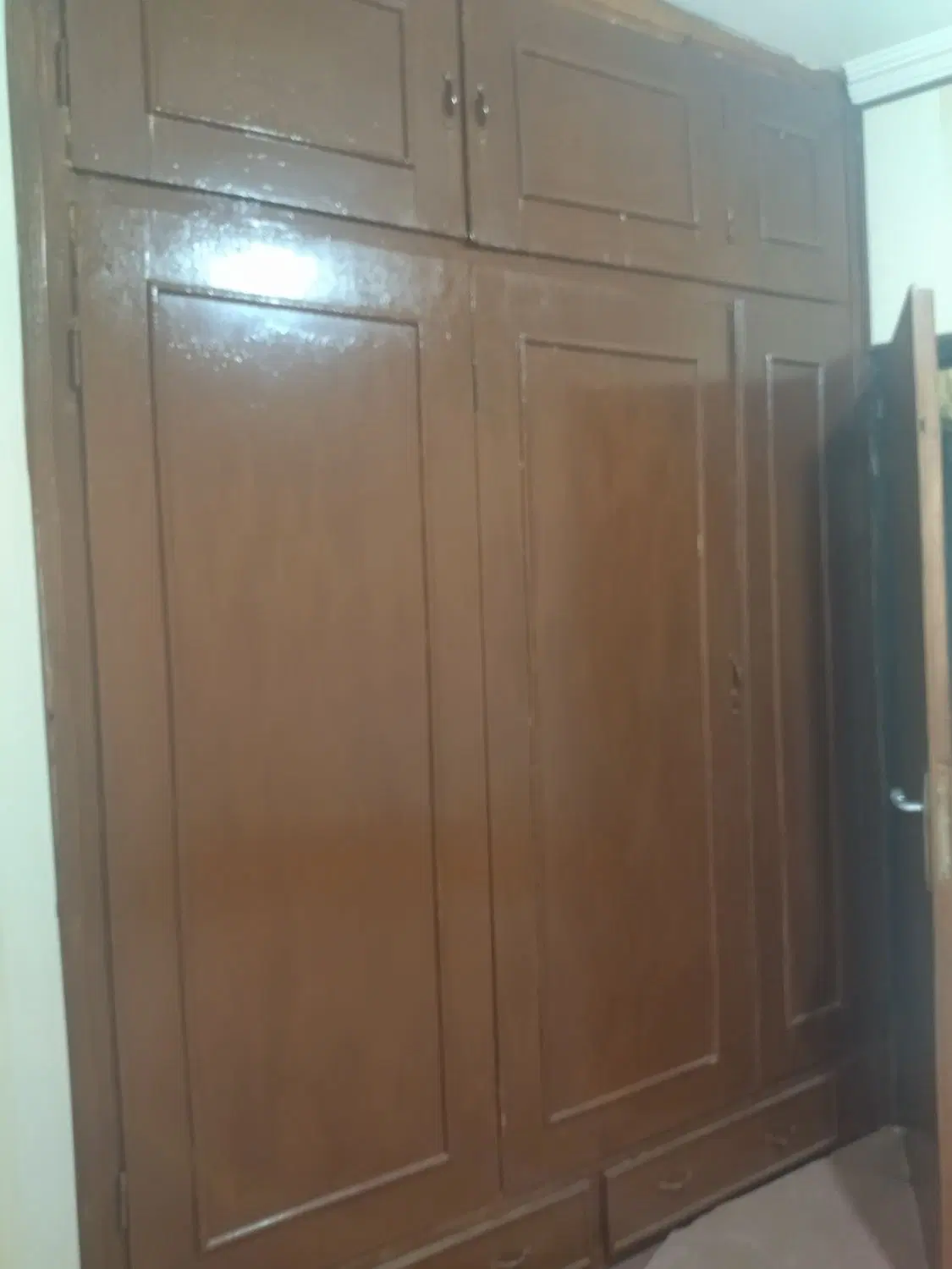 78 متر 2 خوابه پارکینگ وانباری نورگیرعالی خ بابل
