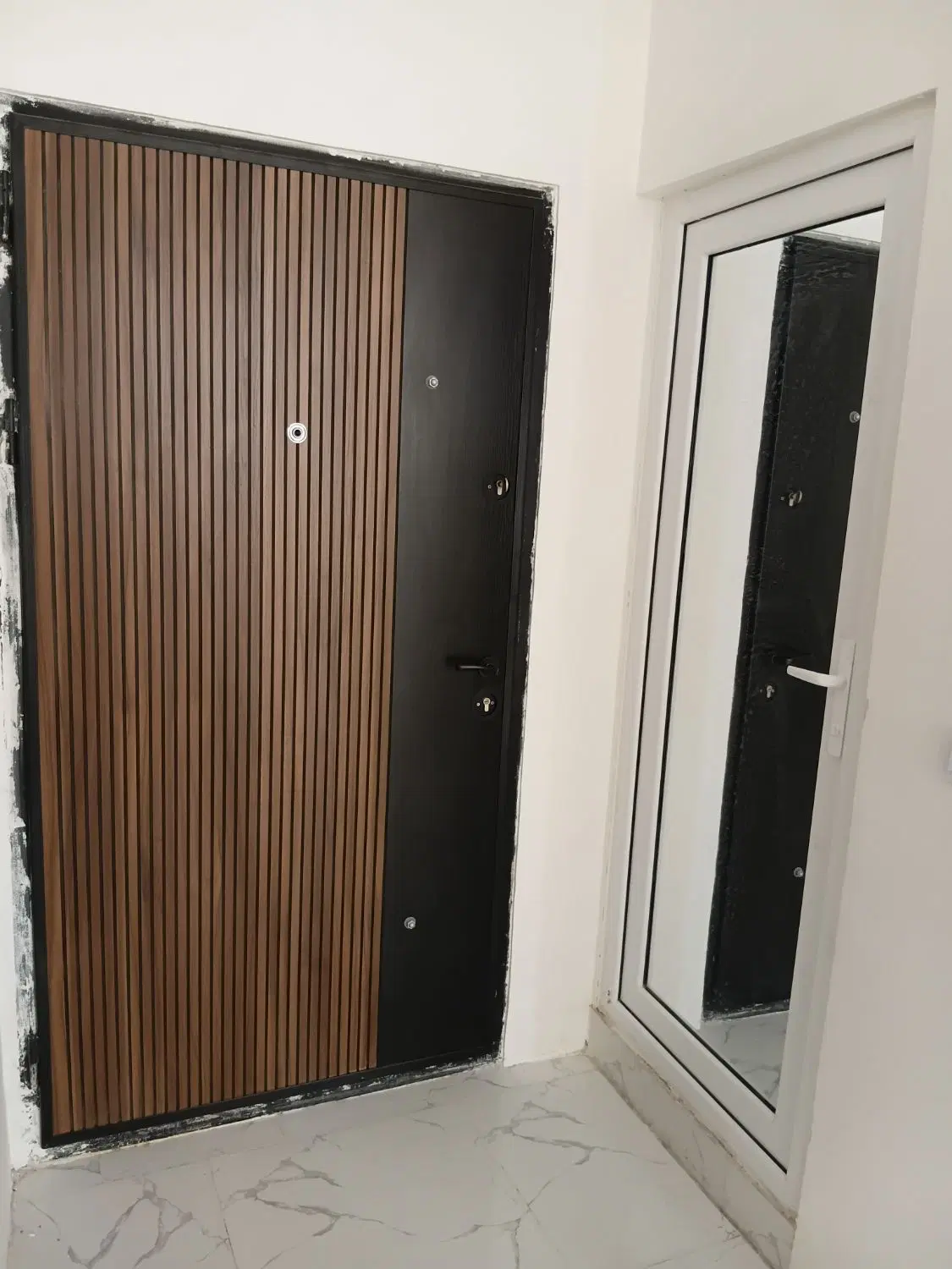 ۹۷ متری دو خواب رهن