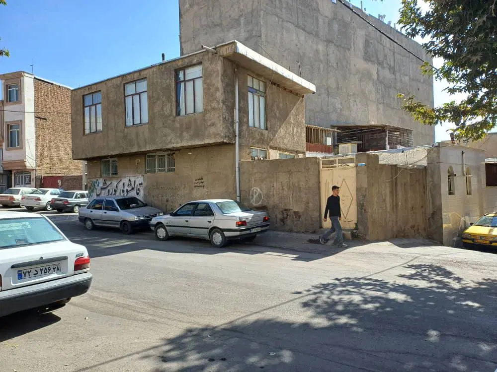 اجاره منزل حیاط دار خیابان باهنر