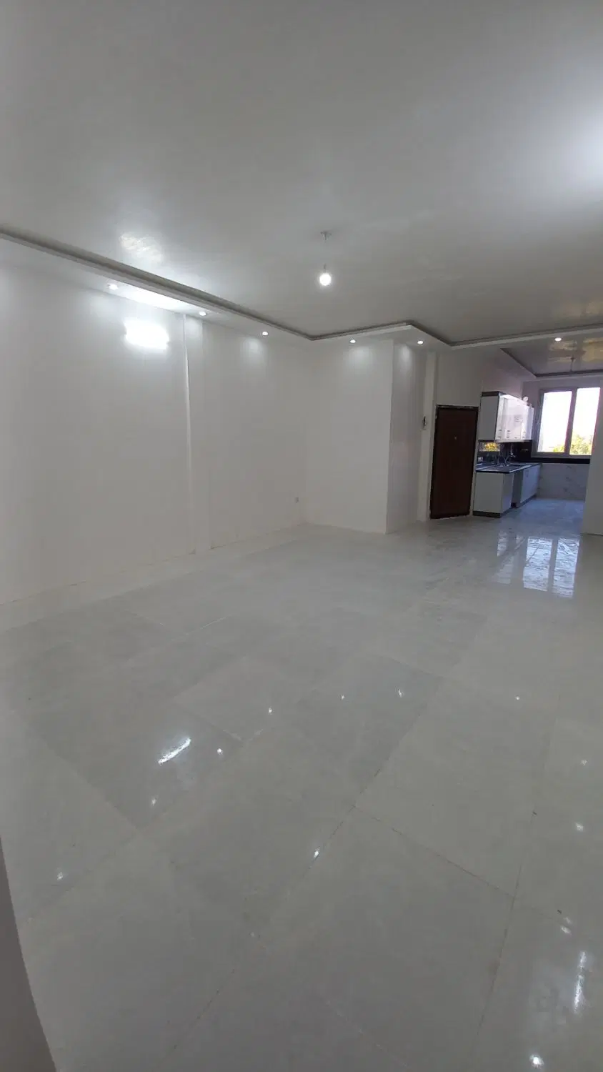 آپارتمان ۱۰۰متری شیک نوساز