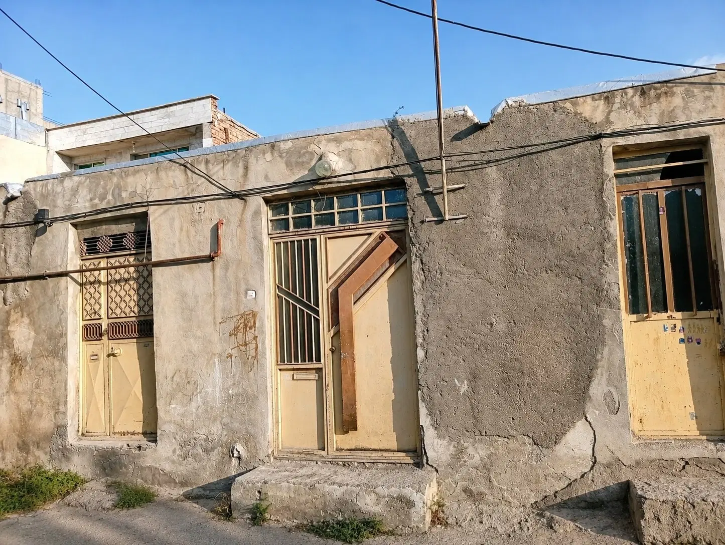 فروش خانه ویلایی ۲۰۰ متری