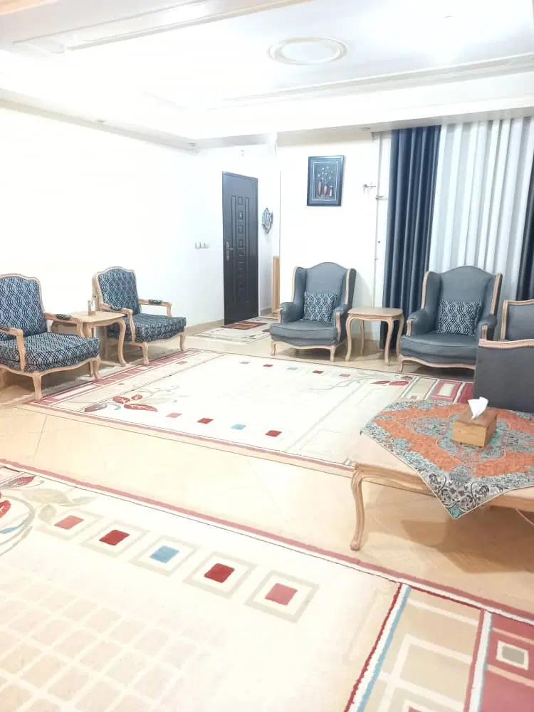 ۹۵متر خرداد بین دی و اذر