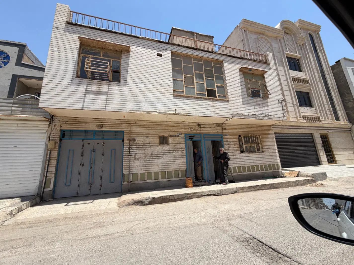 خانه دو طبقه- حیاط پشت- زیر قیمت
