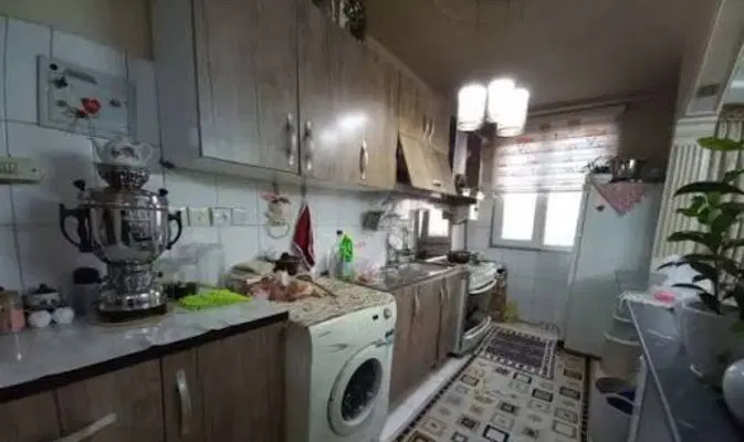 اپارتمان ۷۲متری سندی